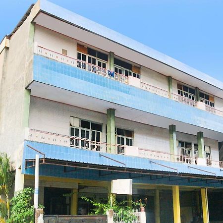Spot On 91212 Hotel Kelimutu Kupang  Zewnętrze zdjęcie
