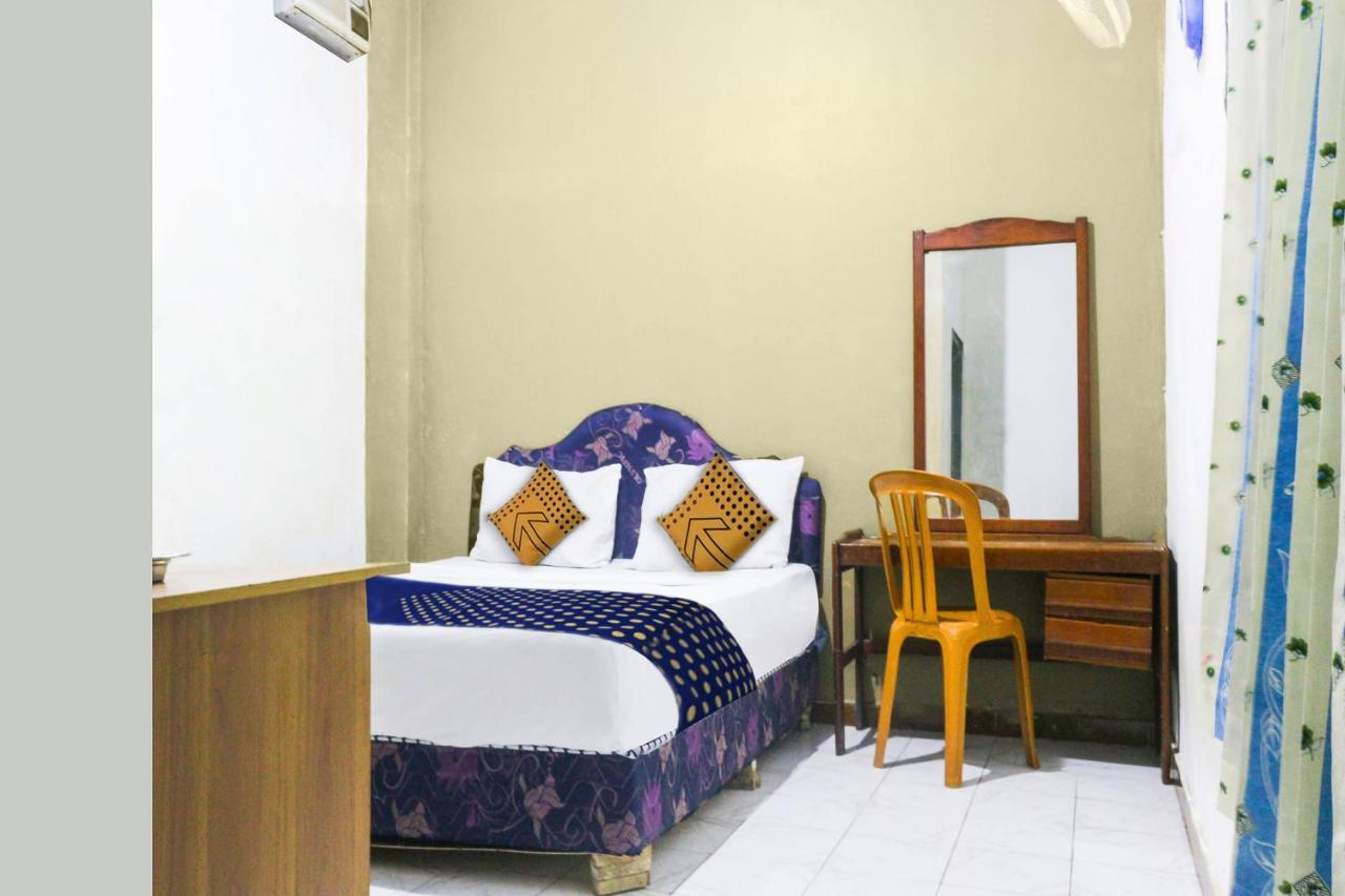 Spot On 91212 Hotel Kelimutu Kupang  Zewnętrze zdjęcie